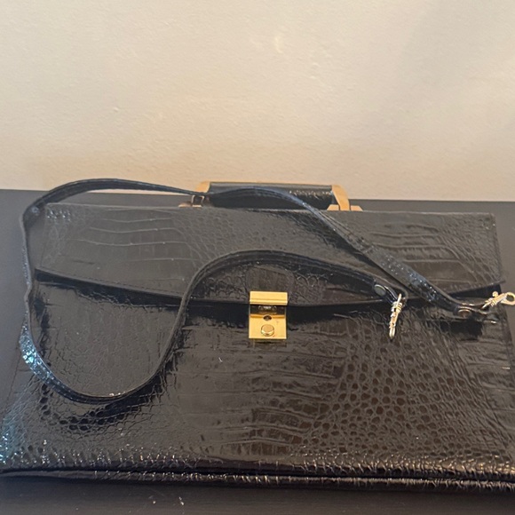 Source Unknown Black Crocodile-Embossed Laptop Case with Gold Hardware - Picture 5 of 7